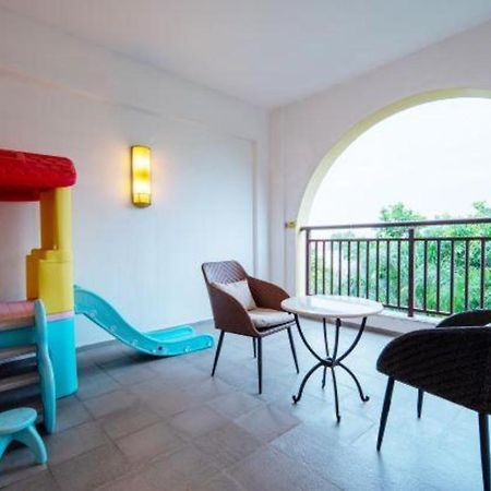 Ocean Spring Metropark Hotel Zhuhai Exterior photo