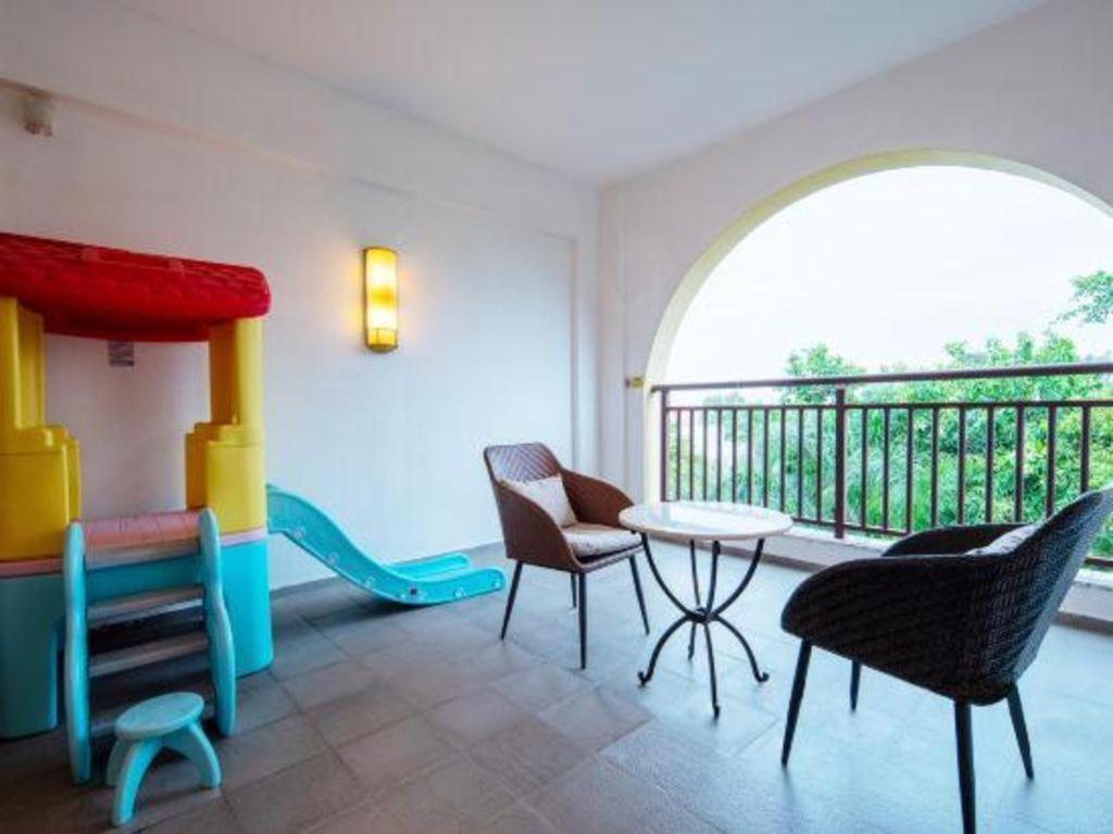 Ocean Spring Metropark Hotel Zhuhai Exterior photo