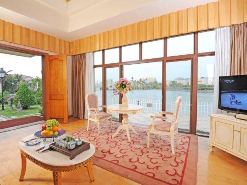 Ocean Spring Metropark Hotel Zhuhai Exterior photo
