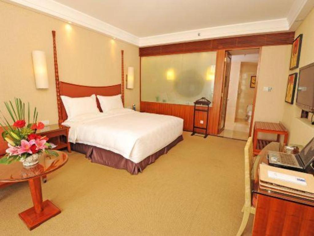Ocean Spring Metropark Hotel Zhuhai Exterior photo