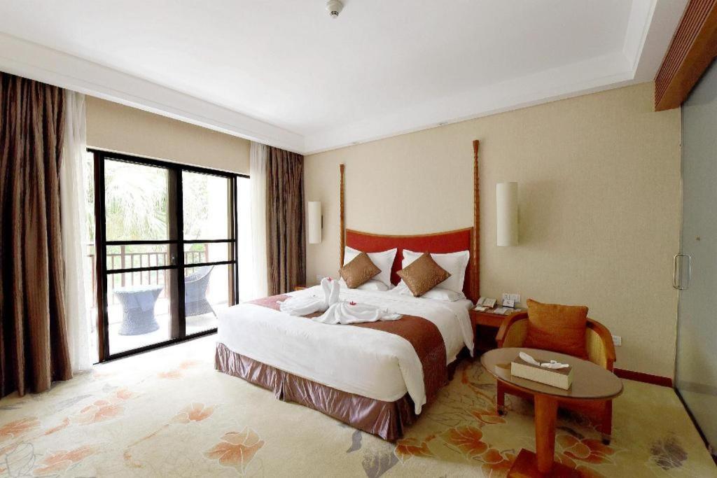 Ocean Spring Metropark Hotel Zhuhai Exterior photo