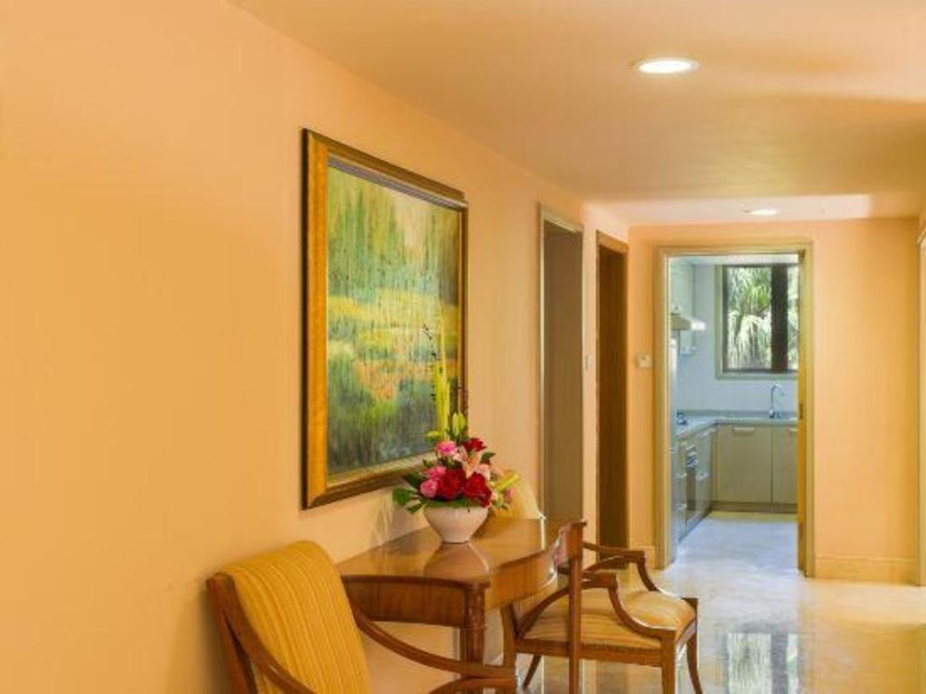 Ocean Spring Metropark Hotel Zhuhai Exterior photo