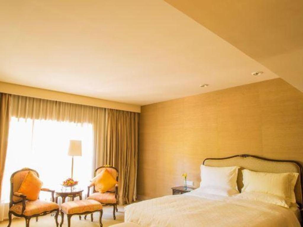 Ocean Spring Metropark Hotel Zhuhai Exterior photo